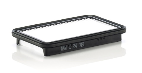 FILTR POWIETRZA SUZUKI SWIFT III, C24019